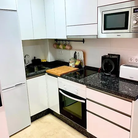 Moderno Apartamento Junto A La Playa Y El Centro Fuengirola Zewnętrze zdjęcie